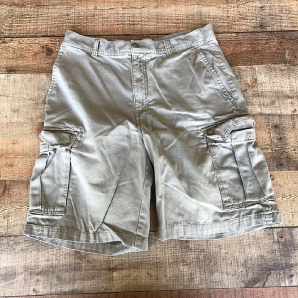 Men’s Size 32 Covington Khaki Shorts